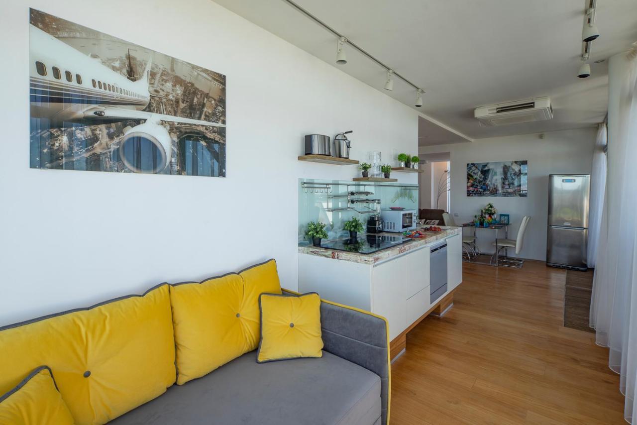 Skyhouse Riga Private Penthouse And Spa Exterior photo